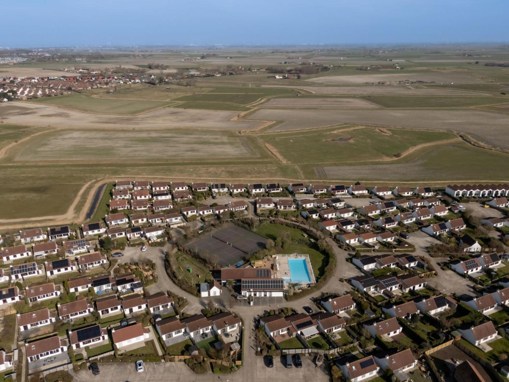 Holiday Home Zeepark Zeepolder-7 By Interhome デ ハーン エクステリア 写真